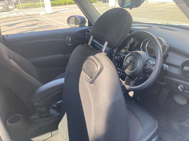 ミニ ミニ クーパー ３ドア ＤＣＴ R2年 (近畿) 99