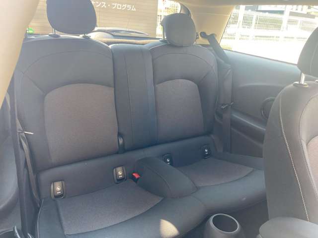 ミニ ミニ クーパー ３ドア ＤＣＴ R2年 (近畿) 99