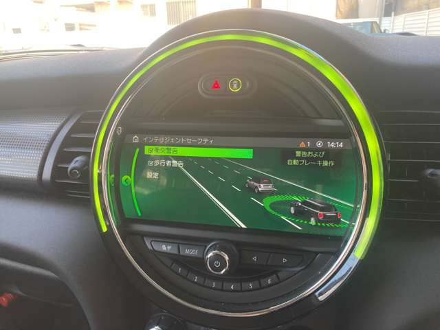 ミニ ミニ クーパー ３ドア ＤＣＴ R2年 (近畿) 99