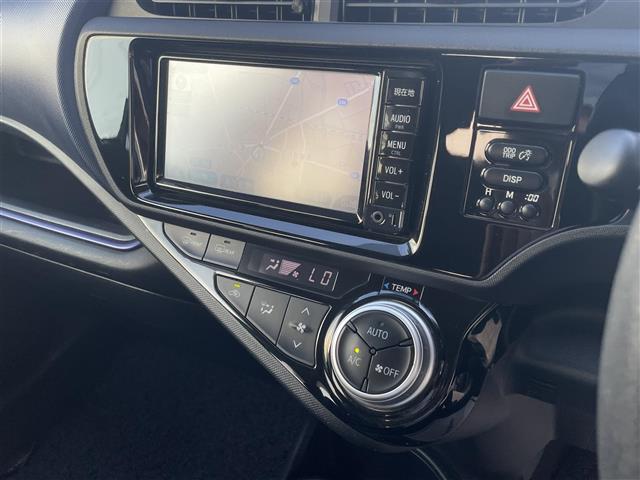 トヨタ アクア １．５ Ｓ H28年 (東海) 99