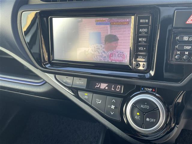 トヨタ アクア １．５ Ｓ H28年 (東海) 99