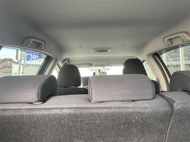 トヨタ アクア １．５ Ｓ H28年 (東海) 99