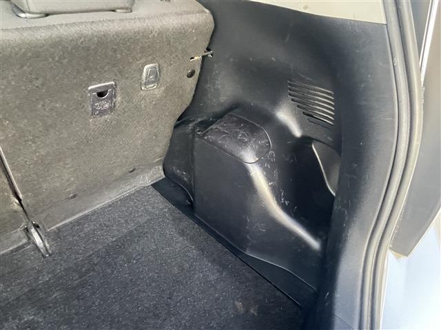 トヨタ アクア １．５ Ｓ H28年 (東海) 99