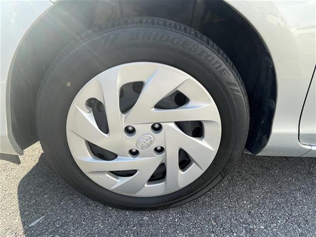 トヨタ アクア １．５ Ｓ H28年 (東海) 99