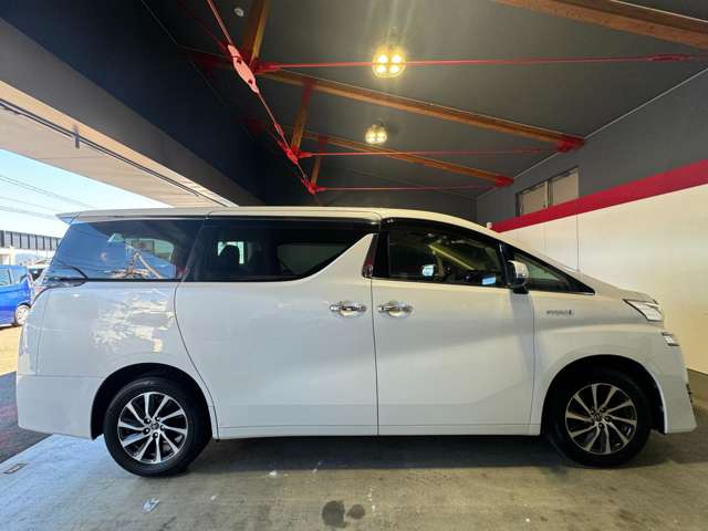 トヨタ ヴェルファイア　ハイブリッド ハイブリッド ２．５ Ｖ Ｅ－ＦＯＵＲ ４ＷＤ H28年 (東北) 99