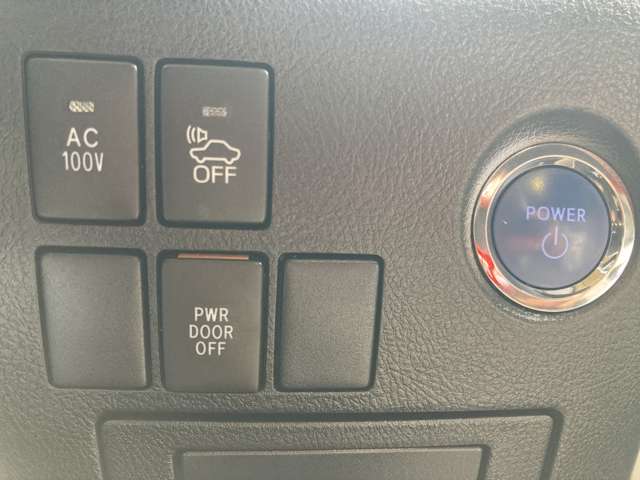 トヨタ ヴェルファイア　ハイブリッド ハイブリッド ２．５ Ｖ Ｅ－ＦＯＵＲ ４ＷＤ H28年 (東北) 99