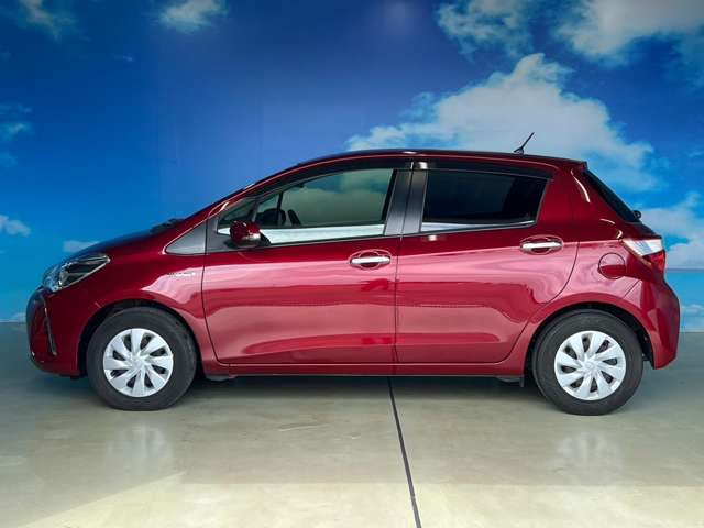 トヨタ ヴィッツ　ハイブリッド １．５ ハイブリッド Ｆ セーフティ エディションＩＩＩ R1年 (東北) 99