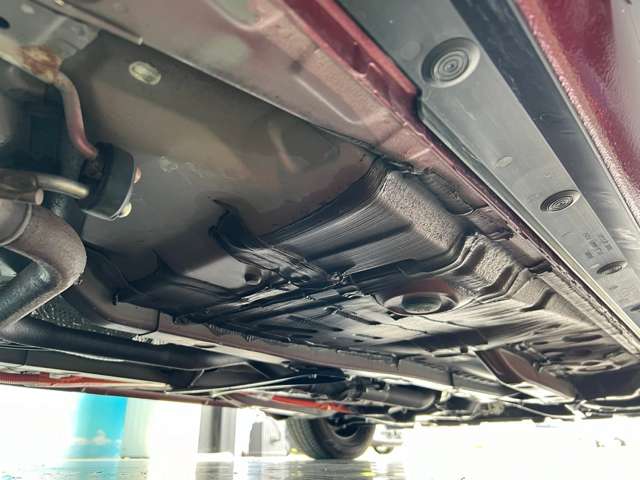 トヨタ ヴィッツ　ハイブリッド １．５ ハイブリッド Ｆ セーフティ エディションＩＩＩ R1年 (東北) 99