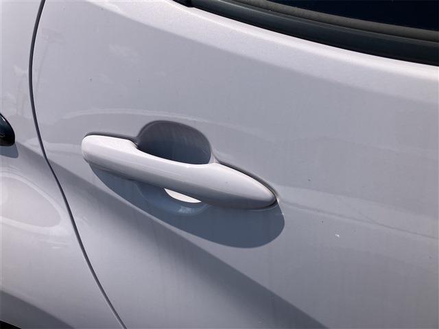 トヨタ ヤリス １．０ Ｇ R5年 (東海) 99