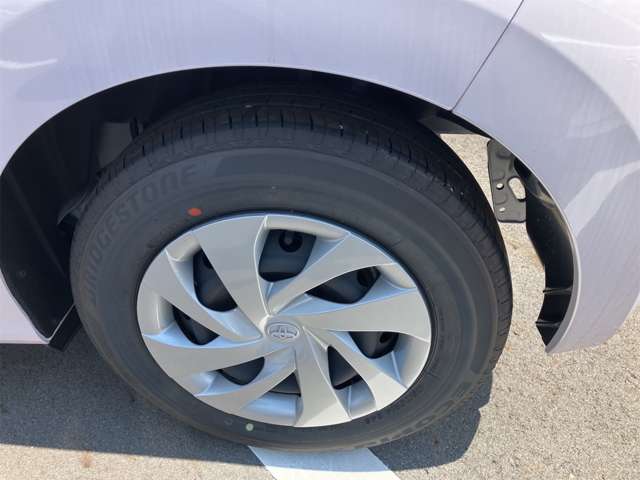 トヨタ ヤリス １．０ Ｇ R5年 (東海) 99