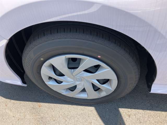 トヨタ ヤリス １．０ Ｇ R5年 (東海) 99