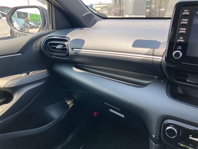 トヨタ ヤリス １．０ Ｇ R5年 (東海) 99