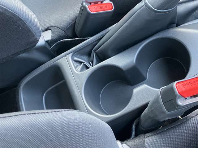 トヨタ ヤリス １．０ Ｇ R5年 (東海) 99