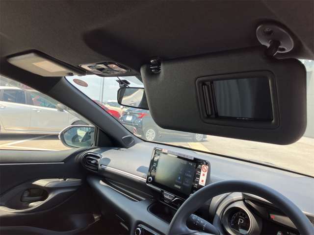 トヨタ ヤリス １．０ Ｇ R5年 (東海) 99