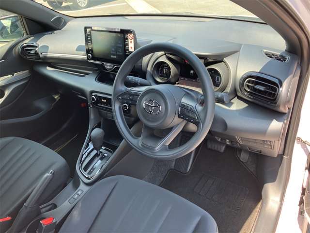 トヨタ ヤリス １．０ Ｇ R5年 (東海) 99