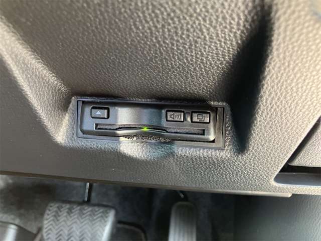 トヨタ ヤリス １．０ Ｇ R5年 (東海) 99