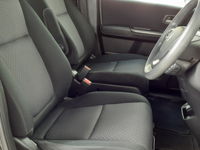 ホンダ フリード＋ １．５ Ｇ ホンダセンシング ４ＷＤ H28年 (甲信越・北陸) 99