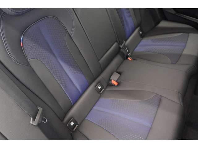 ＢＭＷ １シリーズ １１８Ｉ Ｍスポーツ ＤＣＴ R6年 (近畿) 99