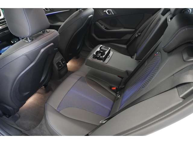 ＢＭＷ １シリーズ １１８Ｉ Ｍスポーツ ＤＣＴ R6年 (近畿) 99