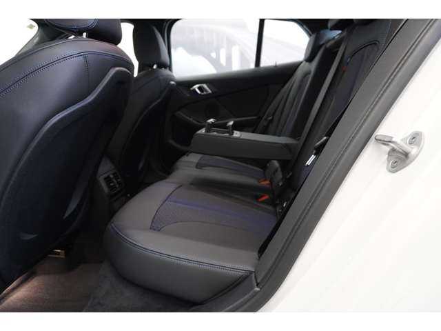 ＢＭＷ １シリーズ １１８Ｉ Ｍスポーツ ＤＣＴ R6年 (近畿) 99