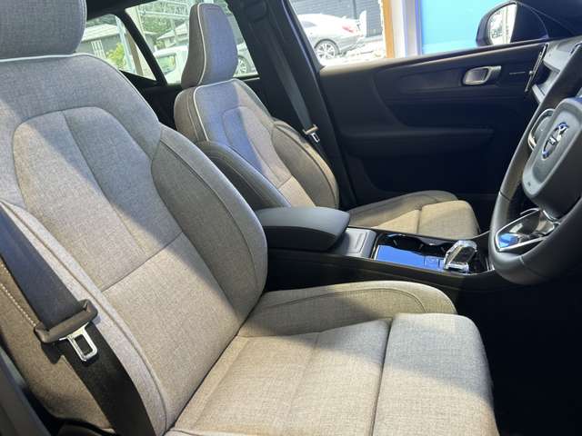 ボルボ ＸＣ４０リチャージ アルティメット シングルモーター R5年 (東北) 99