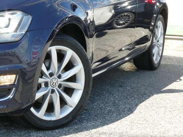 フォルクスワーゲン ゴルフ ＴＳＩ　ハイライン H26年 (関東) 99