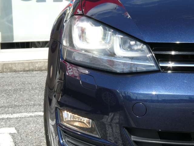 フォルクスワーゲン ゴルフ ＴＳＩ　ハイライン H26年 (関東) 99