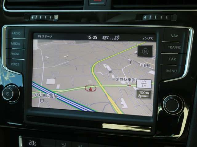 フォルクスワーゲン ゴルフ ＴＳＩ　ハイライン H26年 (関東) 99