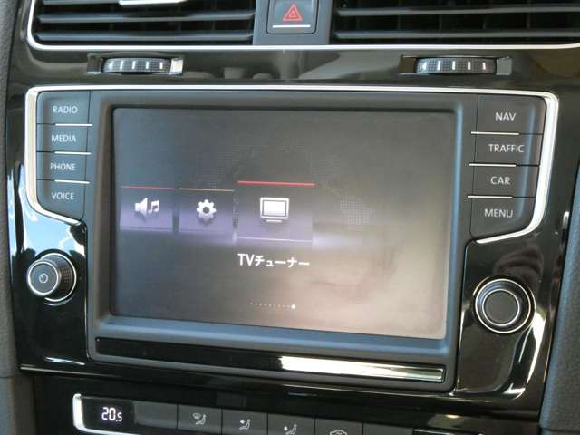 フォルクスワーゲン ゴルフ ＴＳＩ　ハイライン H26年 (関東) 99