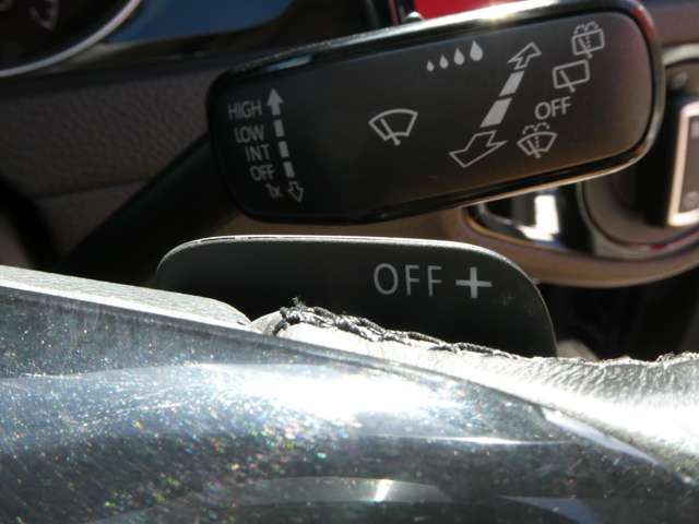 フォルクスワーゲン ゴルフ ＴＳＩ　ハイライン H26年 (関東) 99