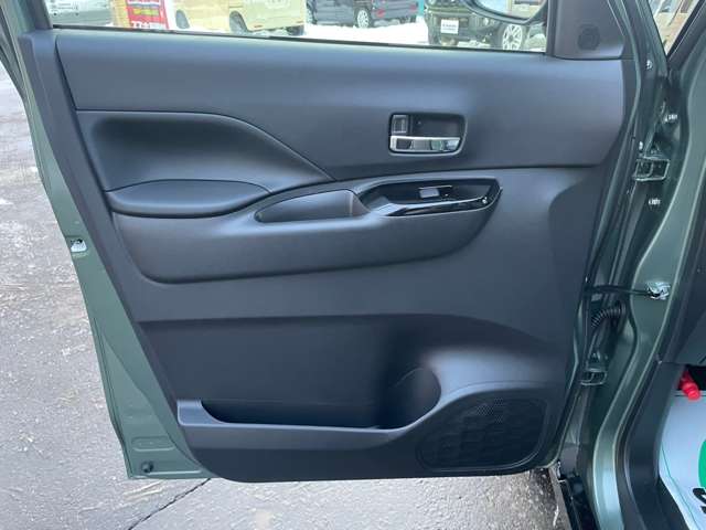 三菱 デリカ　ミニ ６６０ Ｇ プレミアム ４ＷＤ R6年 (北海道) 99