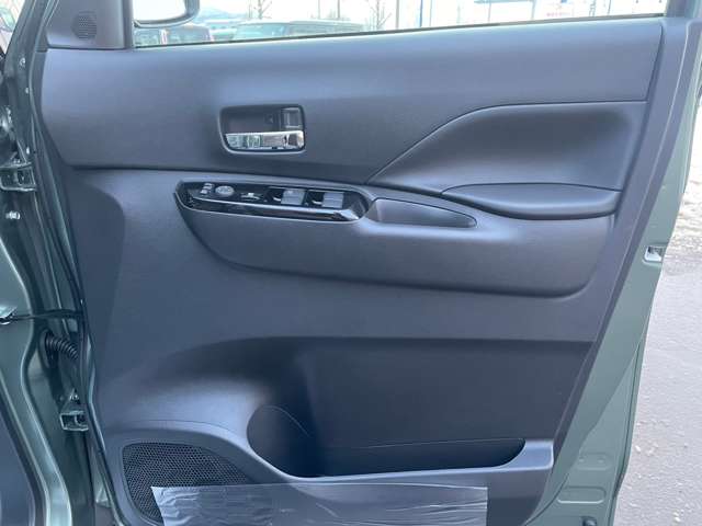 三菱 デリカ　ミニ ６６０ Ｇ プレミアム ４ＷＤ R6年 (北海道) 99