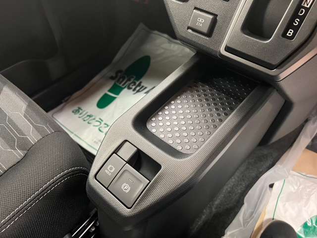 ダイハツ タフト ６６０ Ｇ クロム ベンチャー ４ＷＤ R5年 (北海道) 99