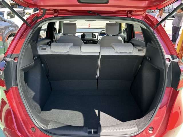 ホンダ フィット １．５ ホーム R5年 (東海) 99