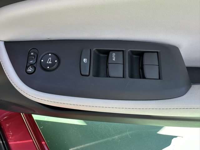 ホンダ フィット １．５ ホーム R5年 (東海) 99