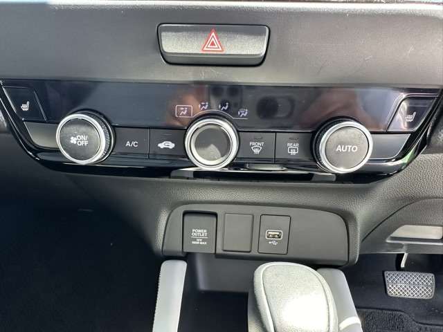 ホンダ フィット １．５ ホーム R5年 (東海) 99