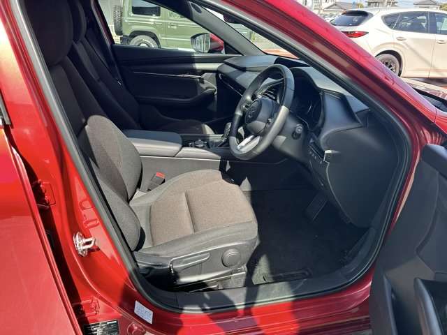 マツダ ＭＡＺＤＡ３　ファストバック ２．０ Ｘ スマートエディション R3年 (東海) 99