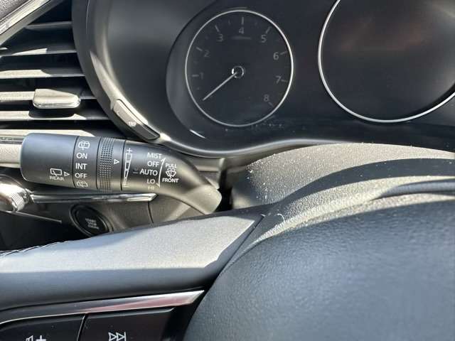 マツダ ＭＡＺＤＡ３　ファストバック ２．０ Ｘ スマートエディション R3年 (東海) 99