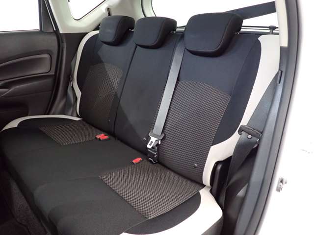 日産 ノート １．２ Ｅ－ＰＯＷＥＲ Ｘ Ｖセレクション R2年 (関東) 99