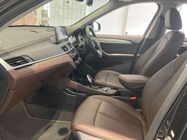 ＢＭＷ Ｘ１ Ｘドライブ １８Ｄ Ｘライン ４ＷＤ R3年 (近畿) 99