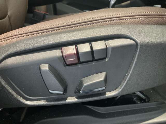 ＢＭＷ Ｘ１ Ｘドライブ １８Ｄ Ｘライン ４ＷＤ R3年 (近畿) 99