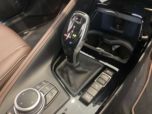 ＢＭＷ Ｘ１ Ｘドライブ １８Ｄ Ｘライン ４ＷＤ R3年 (近畿) 99