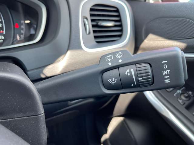 ボルボ Ｖ４０ Ｄ４ ディーゼルターボ H27年 (東北) 99