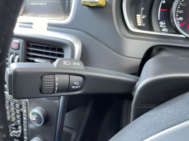 ボルボ Ｖ４０ Ｄ４ ディーゼルターボ H27年 (東北) 99