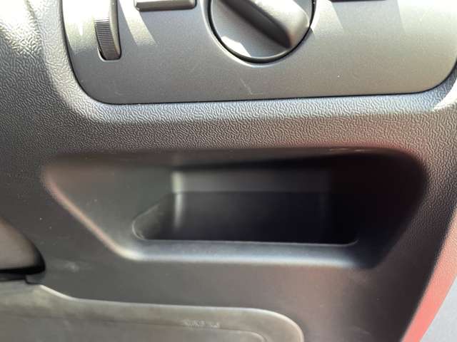 ボルボ Ｖ４０ Ｄ４ ディーゼルターボ H27年 (東北) 99