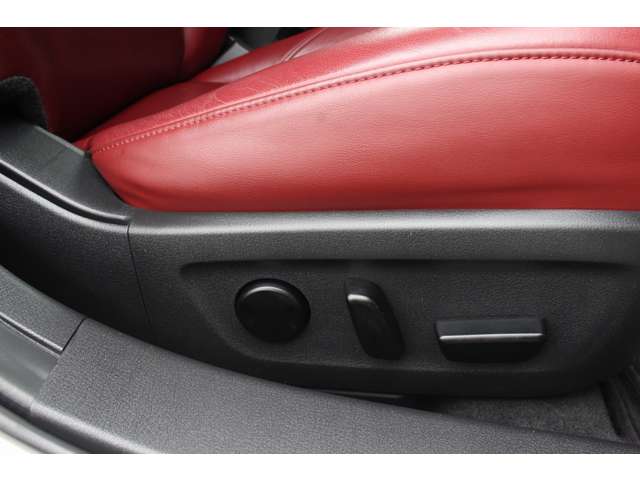 マツダ ＭＡＺＤＡ３　ファストバック １．８ ＸＤ バーガンディ セレクション ディーゼルターボ R1年 (関東) 99