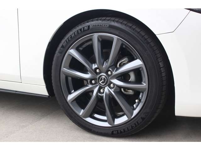 マツダ ＭＡＺＤＡ３　ファストバック １．８ ＸＤ バーガンディ セレクション ディーゼルターボ R1年 (関東) 99