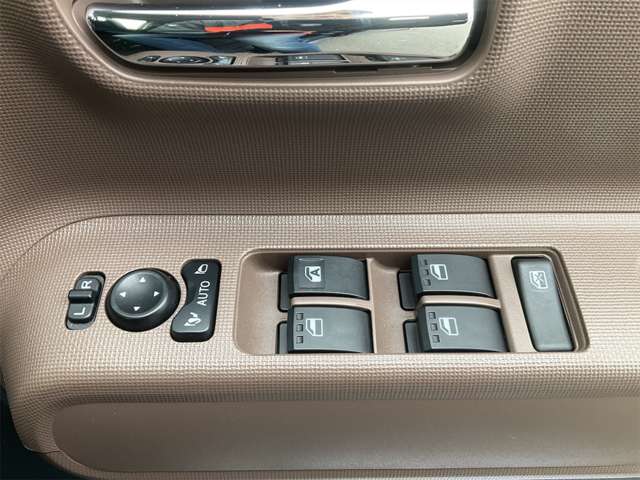 ダイハツ ムーヴ　キャンバス ６６０ セオリー Ｇ R5年 (近畿) 99