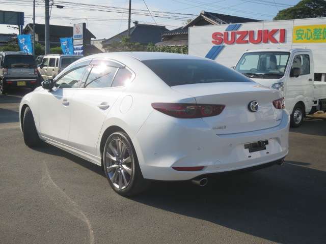 マツダ ＭＡＺＤＡ３　セダン ２．０ ２０Ｓ Ｌパッケージ R1年 (関東) 99