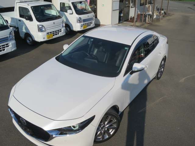 マツダ ＭＡＺＤＡ３　セダン ２．０ ２０Ｓ Ｌパッケージ R1年 (関東) 99